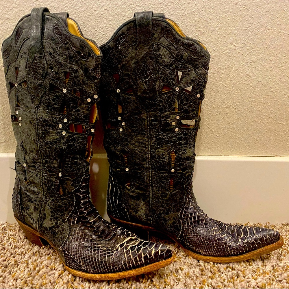 Corral python womens cowboy boots cross cut outs rhinestones dress Sz 8 black